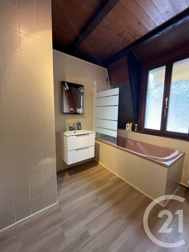 Appartement F4 à louer - 5 pièces - 89.49 m2 - ST JULIEN LES METZ - 57 - LORRAINE - Century 21 Côté Est Immobilier