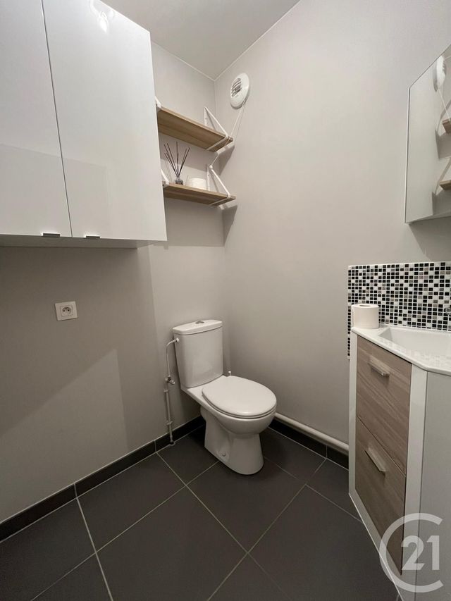 Appartement F3 à louer - 3 pièces - 63.73 m2 - TERVILLE - 57 - LORRAINE - Century 21 Côté Est Immobilier