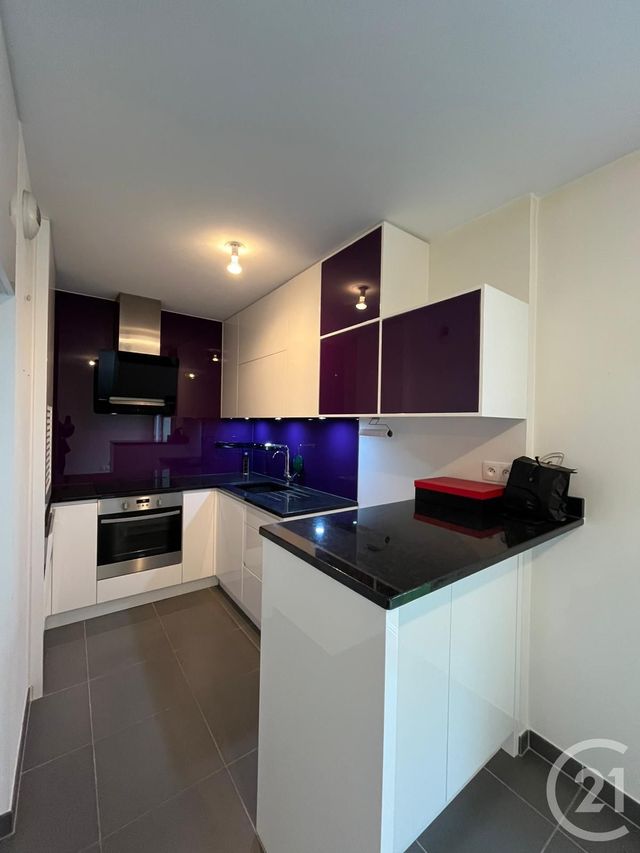 Appartement F3 à louer - 3 pièces - 63.73 m2 - TERVILLE - 57 - LORRAINE - Century 21 Côté Est Immobilier