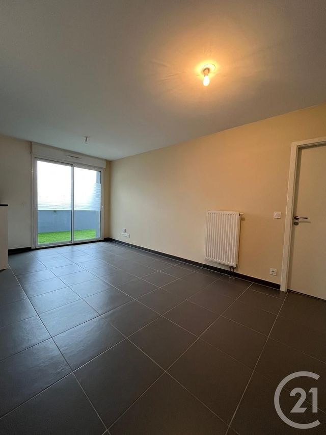 Appartement F3 à louer - 3 pièces - 63.73 m2 - TERVILLE - 57 - LORRAINE - Century 21 Côté Est Immobilier
