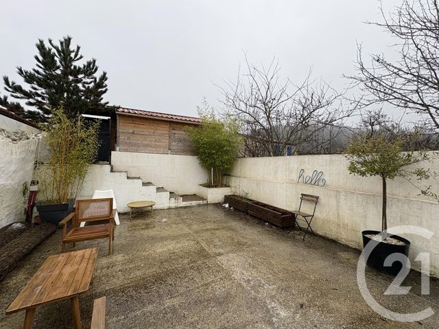 Appartement F3 à vendre - 3 pièces - 95.75 m2 - LORRY LES METZ - 57 - LORRAINE - Century 21 Côté Est Immobilier