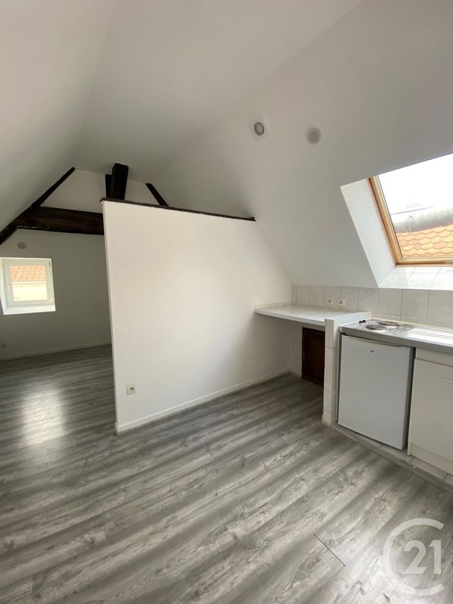 Appartement F1 à louer - 1 pièce - 24.8 m2 - METZ - 57 - LORRAINE - Century 21 Côté Est Immobilier