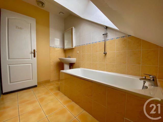 Appartement F2 à louer - 2 pièces - 57.58 m2 - DONCOURT LES CONFLANS - 54 - LORRAINE - Century 21 Côté Est Immobilier