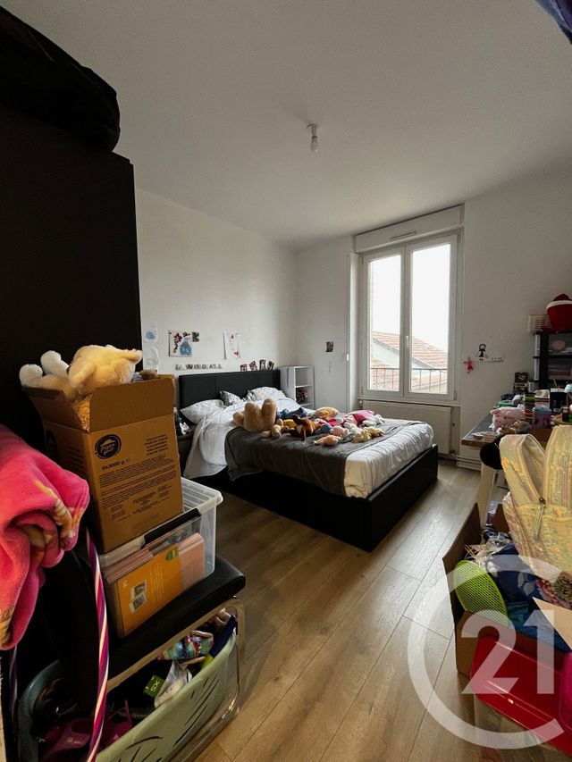 Appartement F3 à louer - 3 pièces - 54.28 m2 - AUDUN LE ROMAN - 54 - LORRAINE - Century 21 Côté Est Immobilier