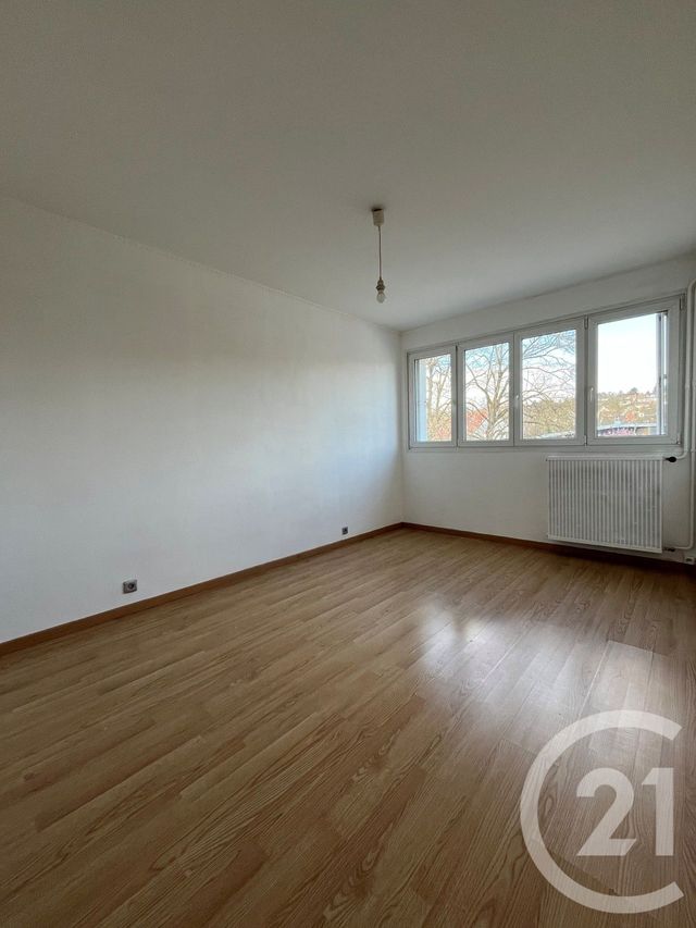 Appartement F5 à louer - 5 pièces - 74.72 m2 - METZ - 57 - LORRAINE - Century 21 Côté Est Immobilier