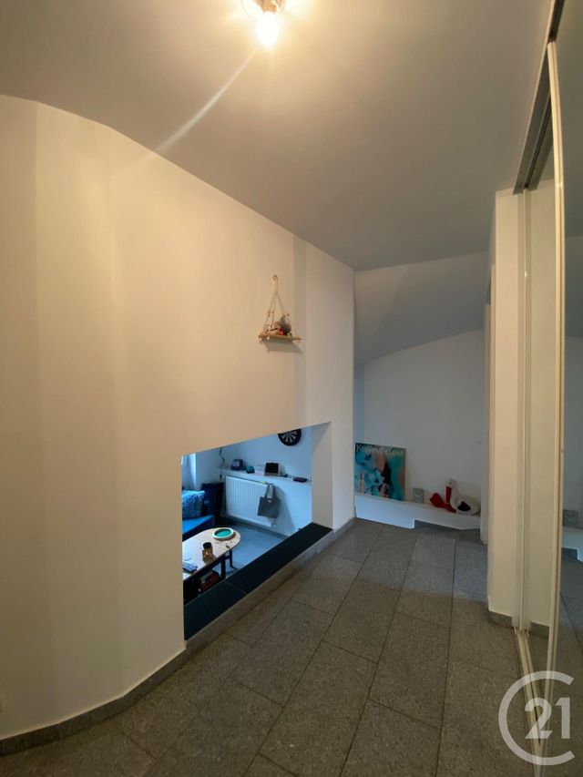 Appartement F3 à louer - 3 pièces - 60.2 m2 - METZ - 57 - LORRAINE - Century 21 Côté Est Immobilier