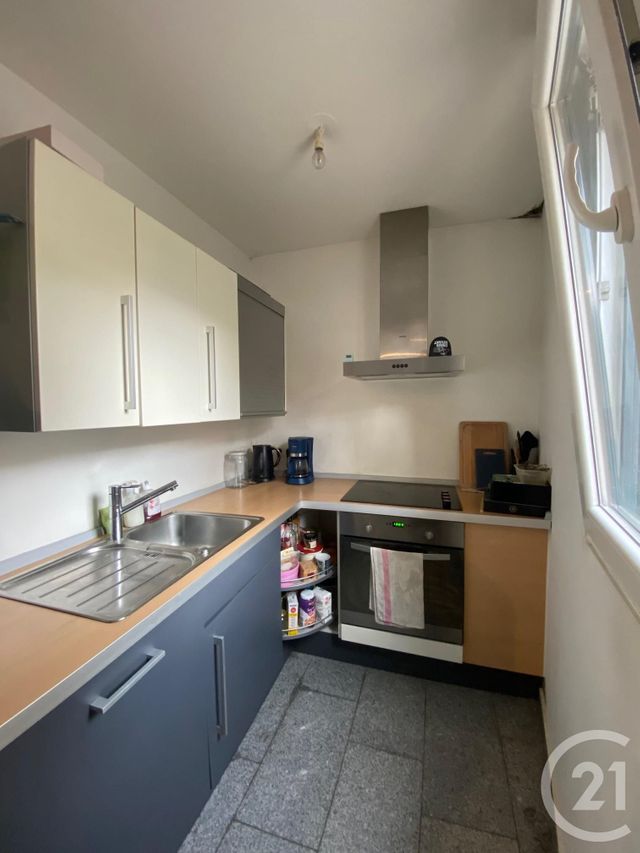 Appartement F3 à louer - 3 pièces - 60.2 m2 - METZ - 57 - LORRAINE - Century 21 Côté Est Immobilier