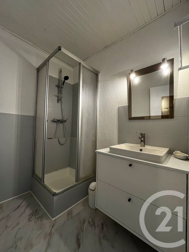Appartement F1 à louer - 1 pièce - 29.43 m2 - METZ - 57 - LORRAINE - Century 21 Côté Est Immobilier