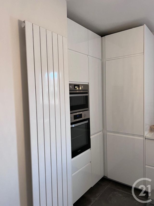 Appartement F6 à louer - 6 pièces - 159.35 m2 - METZ - 57 - LORRAINE - Century 21 Côté Est Immobilier