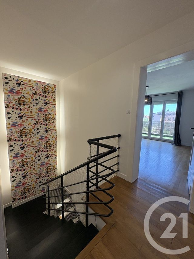 Appartement F6 à louer - 6 pièces - 159.35 m2 - METZ - 57 - LORRAINE - Century 21 Côté Est Immobilier