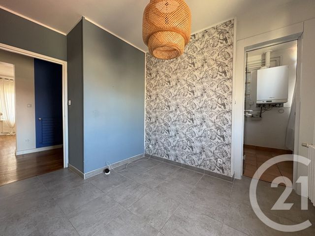 Appartement F6 à louer - 6 pièces - 159.35 m2 - METZ - 57 - LORRAINE - Century 21 Côté Est Immobilier