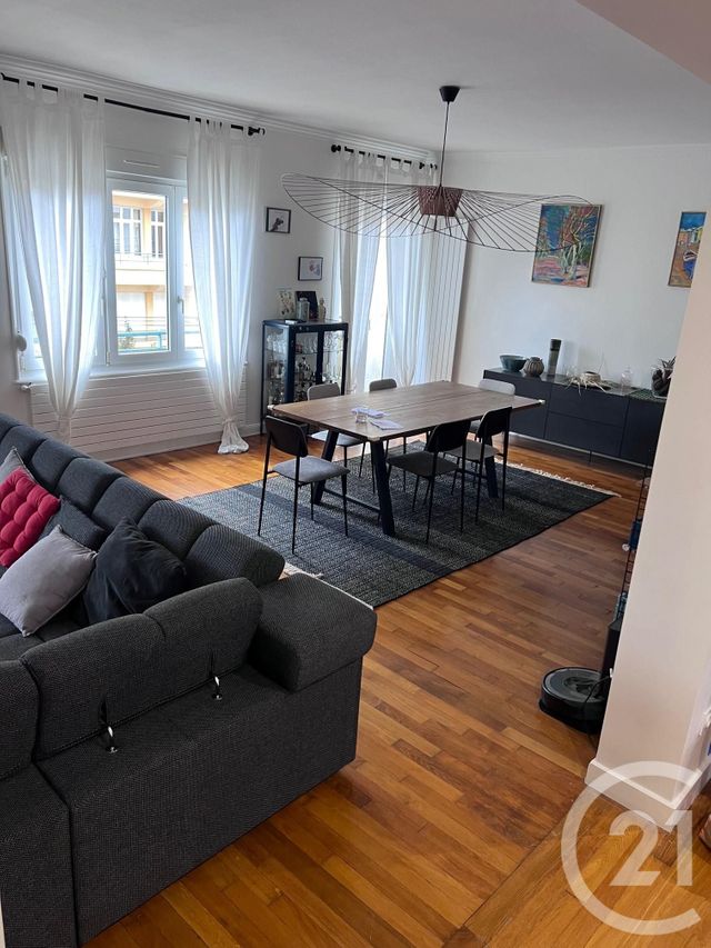 Appartement F6 à louer - 6 pièces - 159.35 m2 - METZ - 57 - LORRAINE - Century 21 Côté Est Immobilier