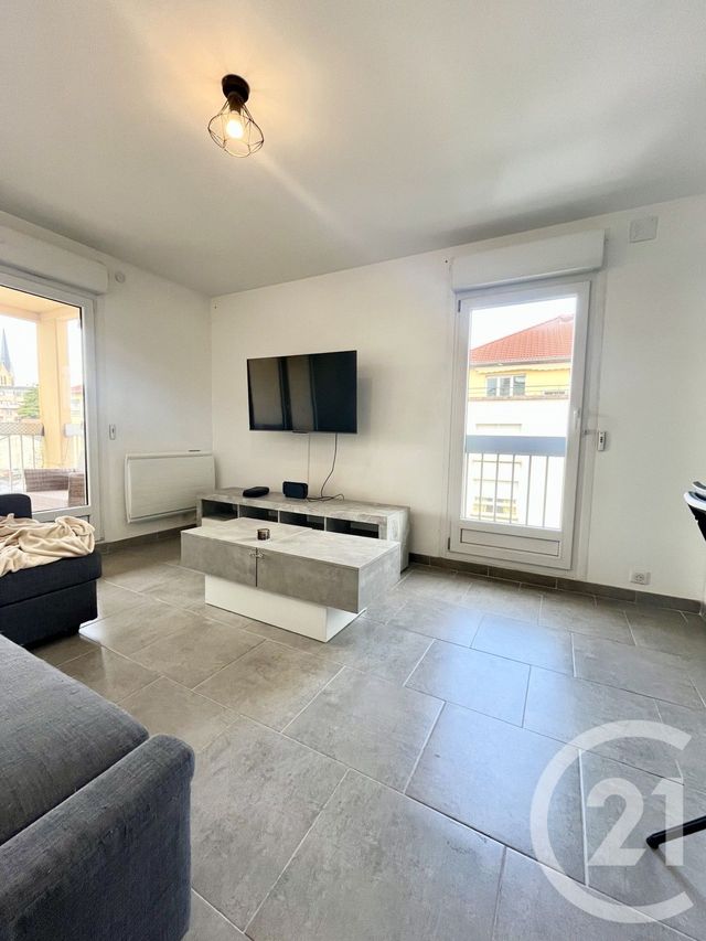 Appartement F2 à louer - 2 pièces - 49.83 m2 - METZ - 57 - LORRAINE - Century 21 Côté Est Immobilier