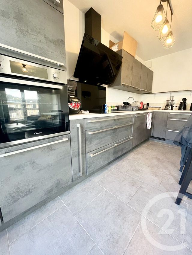 Appartement F2 à louer - 2 pièces - 49.83 m2 - METZ - 57 - LORRAINE - Century 21 Côté Est Immobilier