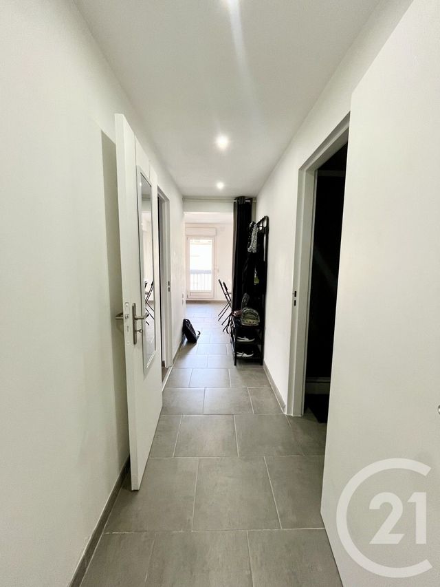 Appartement F2 à louer - 2 pièces - 49.83 m2 - METZ - 57 - LORRAINE - Century 21 Côté Est Immobilier