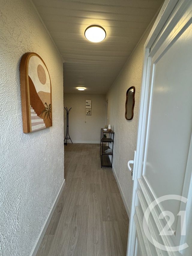 Appartement F3 à louer - 3 pièces - 69.21 m2 - PAGNY SUR MOSELLE - 54 - LORRAINE - Century 21 Côté Est Immobilier