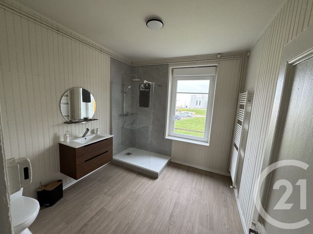 Appartement F3 à louer - 3 pièces - 69.21 m2 - PAGNY SUR MOSELLE - 54 - LORRAINE - Century 21 Côté Est Immobilier