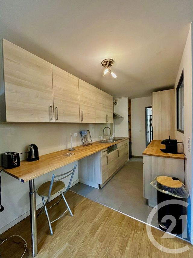 Appartement F6 à louer - 6 pièces - 97.79 m2 - METZ - 57 - LORRAINE - Century 21 Côté Est Immobilier
