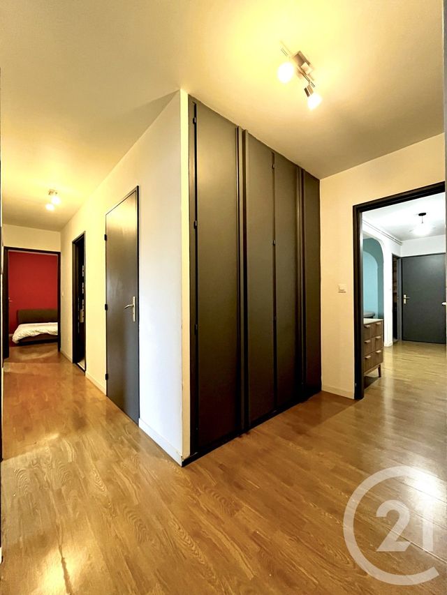 Appartement F6 à louer - 6 pièces - 97.79 m2 - METZ - 57 - LORRAINE - Century 21 Côté Est Immobilier