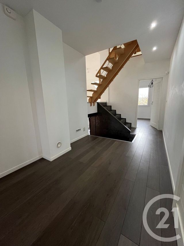 maison à louer - 6 pièces - 153.0 m2 - VANTOUX - 57 - LORRAINE - Century 21 Côté Est Immobilier