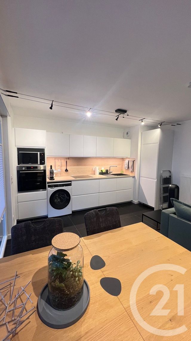 Appartement F2 à louer - 2 pièces - 43.0 m2 - METZ - 57 - LORRAINE - Century 21 Côté Est Immobilier