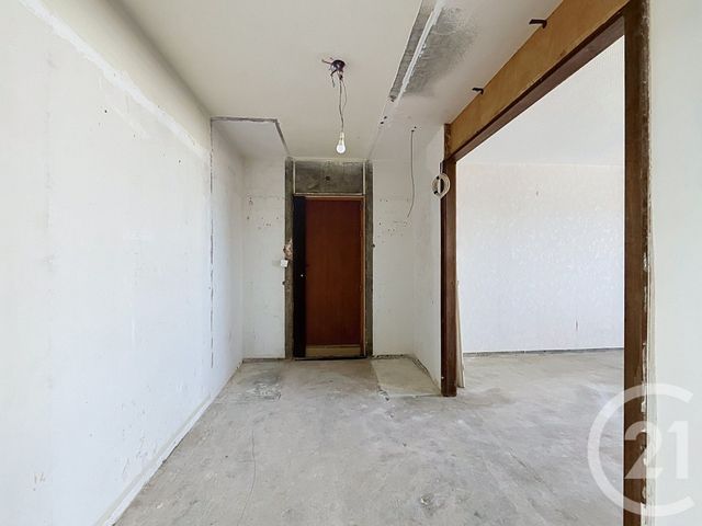 Appartement F5 à vendre - 5 pièces - 109.0 m2 - METZ - 57 - LORRAINE - Century 21 Côté Est Immobilier