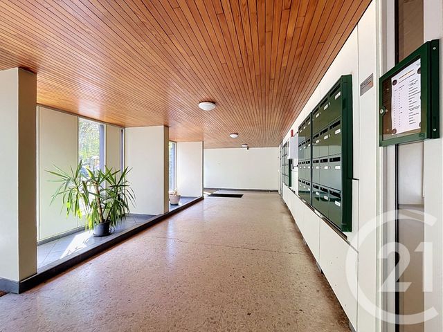 Appartement F5 à vendre - 5 pièces - 109.0 m2 - METZ - 57 - LORRAINE - Century 21 Côté Est Immobilier