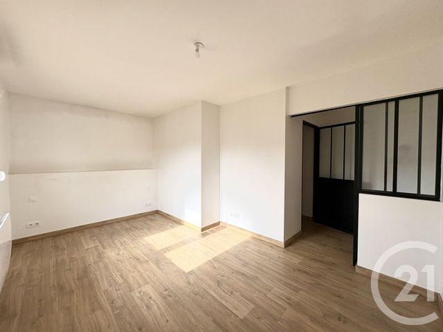 Appartement F2 à louer - 2 pièces - 54.03 m2 - ENTRANGE - 57 - LORRAINE - Century 21 Côté Est Immobilier