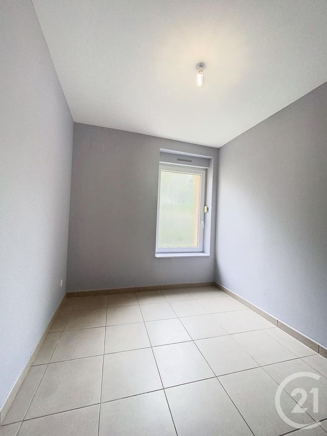 Appartement F3 à louer - 3 pièces - 67.04 m2 - NORROY LE VENEUR - 57 - LORRAINE - Century 21 Côté Est Immobilier