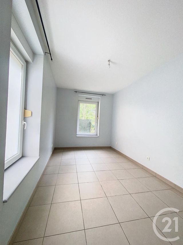Appartement F3 à louer - 3 pièces - 67.04 m2 - NORROY LE VENEUR - 57 - LORRAINE - Century 21 Côté Est Immobilier