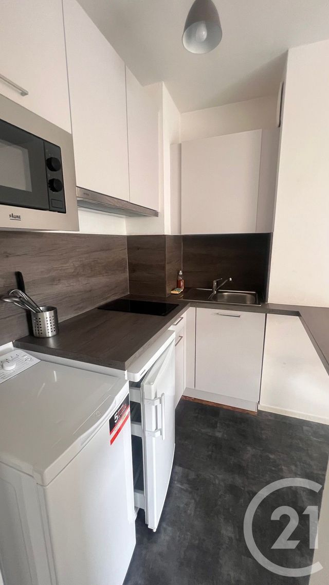 Appartement F1 à louer - 1 pièce - 22.96 m2 - METZ - 57 - LORRAINE - Century 21 Côté Est Immobilier