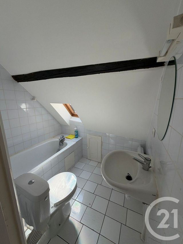 Appartement F1 à louer - 1 pièce - 23.27 m2 - METZ - 57 - LORRAINE - Century 21 Côté Est Immobilier