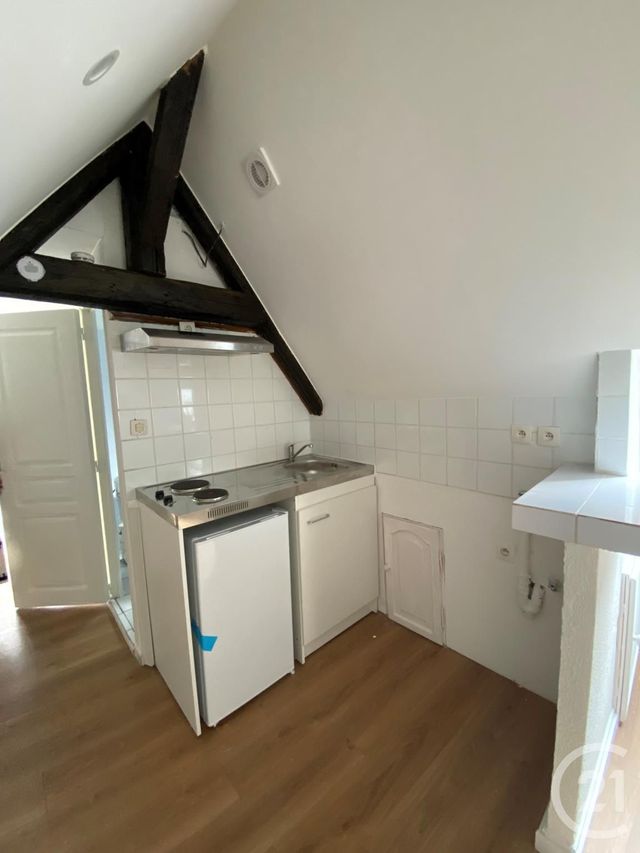Appartement F1 à louer - 1 pièce - 23.27 m2 - METZ - 57 - LORRAINE - Century 21 Côté Est Immobilier