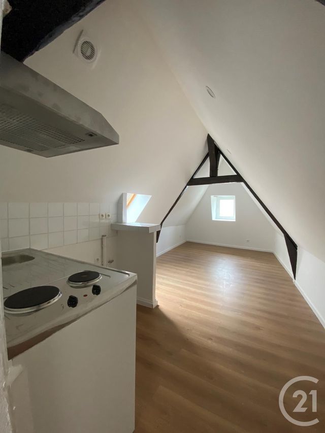 Appartement F1 à louer - 1 pièce - 23.27 m2 - METZ - 57 - LORRAINE - Century 21 Côté Est Immobilier