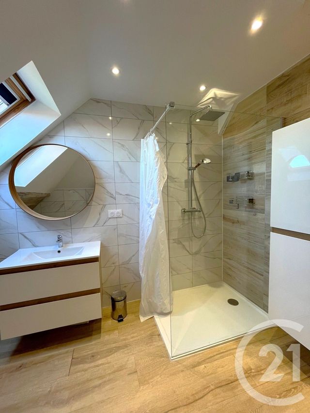 Appartement F3 à louer - 3 pièces - 70.69 m2 - METZ - 57 - LORRAINE - Century 21 Côté Est Immobilier