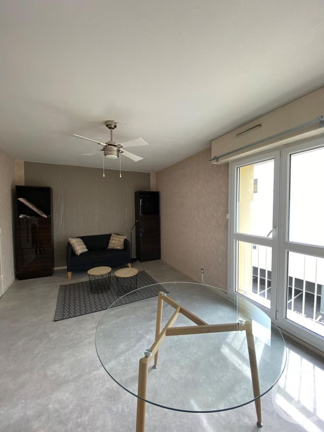 Appartement F2 à louer - 2 pièces - 42.0 m2 - METZ - 57 - LORRAINE - Century 21 Côté Est Immobilier