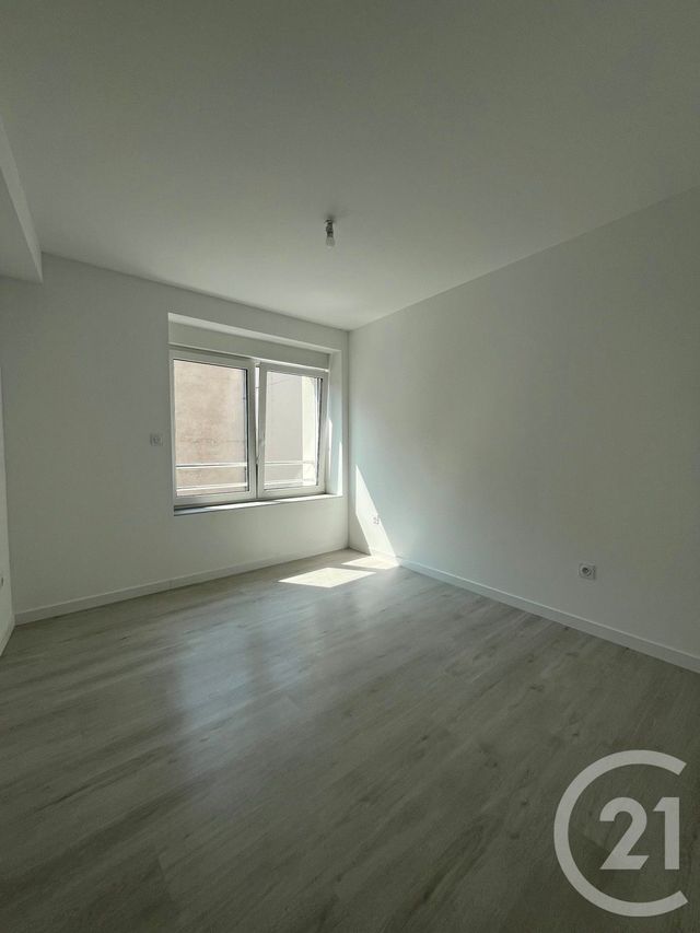 Appartement F3 à louer - 3 pièces - 60.0 m2 - BOULAY MOSELLE - 57 - LORRAINE - Century 21 Côté Est Immobilier