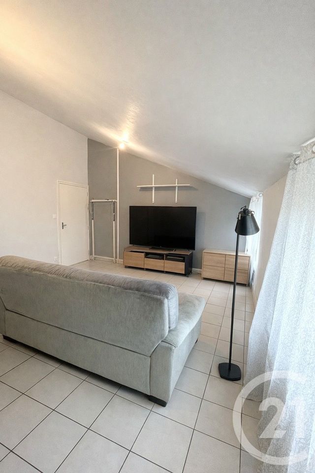 Appartement F5 à louer - 5 pièces - 80.0 m2 - MANCE - 54 - LORRAINE - Century 21 Côté Est Immobilier