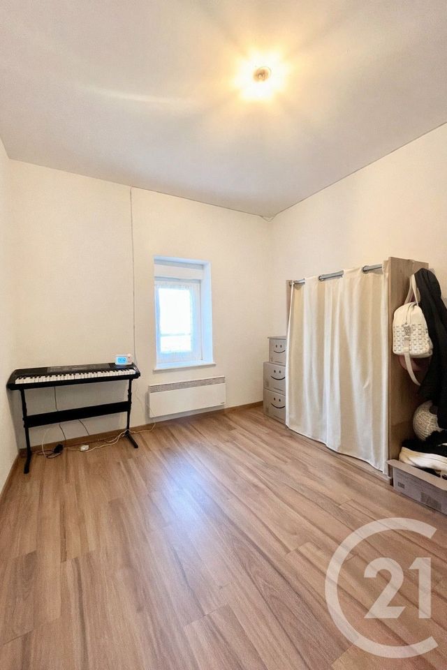 Appartement F5 à louer - 5 pièces - 80.0 m2 - MANCE - 54 - LORRAINE - Century 21 Côté Est Immobilier