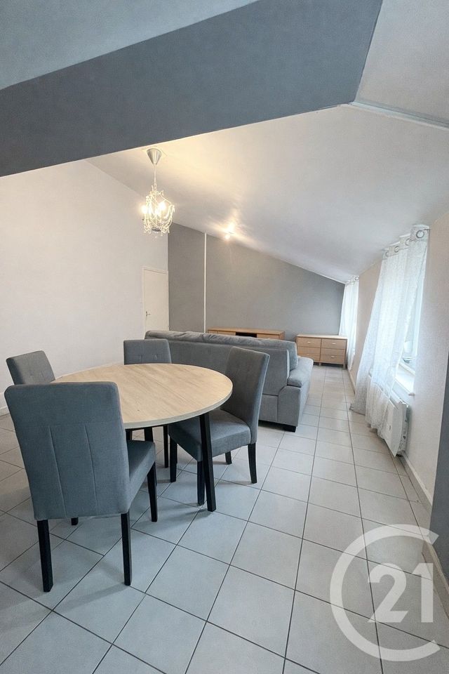 Appartement F5 à louer - 5 pièces - 80.0 m2 - MANCE - 54 - LORRAINE - Century 21 Côté Est Immobilier