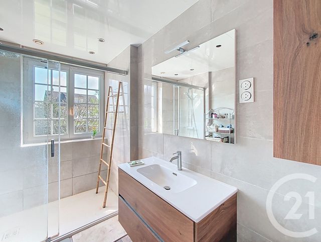 maison à vendre - 6 pièces - 161.0 m2 - OGY MONTOY FLANVILLE - 57 - LORRAINE - Century 21 Côté Est Immobilier