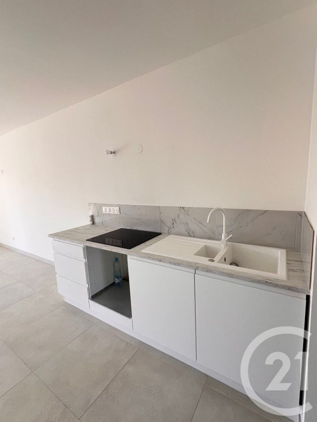 maison à louer - 3 pièces - 60.1 m2 - AMNEVILLE LES THERMES - 57 - LORRAINE - Century 21 Côté Est Immobilier