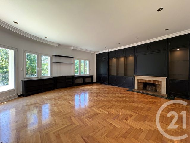 Appartement F5 à louer - 5 pièces - 153.16 m2 - ST JULIEN LES METZ - 57 - LORRAINE - Century 21 Côté Est Immobilier