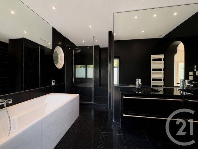 Appartement F5 à louer - 5 pièces - 153.16 m2 - ST JULIEN LES METZ - 57 - LORRAINE - Century 21 Côté Est Immobilier