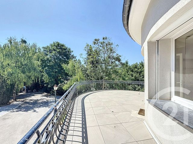 Appartement F5 à louer - 5 pièces - 153.16 m2 - ST JULIEN LES METZ - 57 - LORRAINE - Century 21 Côté Est Immobilier