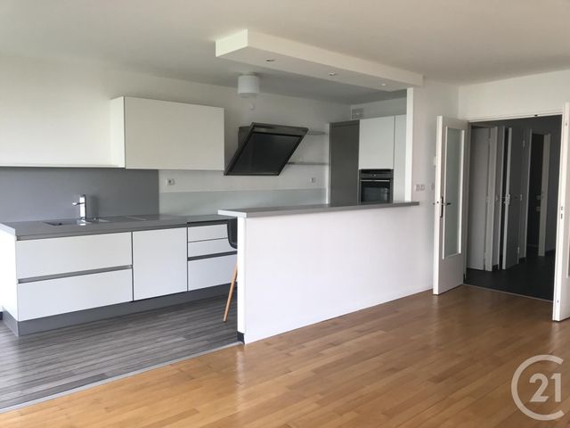 Appartement F5 à louer - 4 pièces - 92.0 m2 - METZ - 57 - LORRAINE - Century 21 Côté Est Immobilier