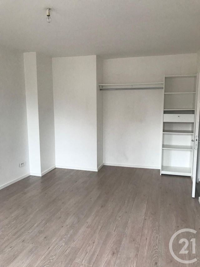 Appartement F3 à louer - 3 pièces - 59.91 m2 - METZ - 57 - LORRAINE - Century 21 Côté Est Immobilier