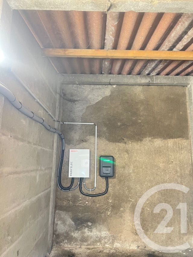 parking à louer - 15.0 m2 - METZ - 57 - LORRAINE - Century 21 Côté Est Immobilier