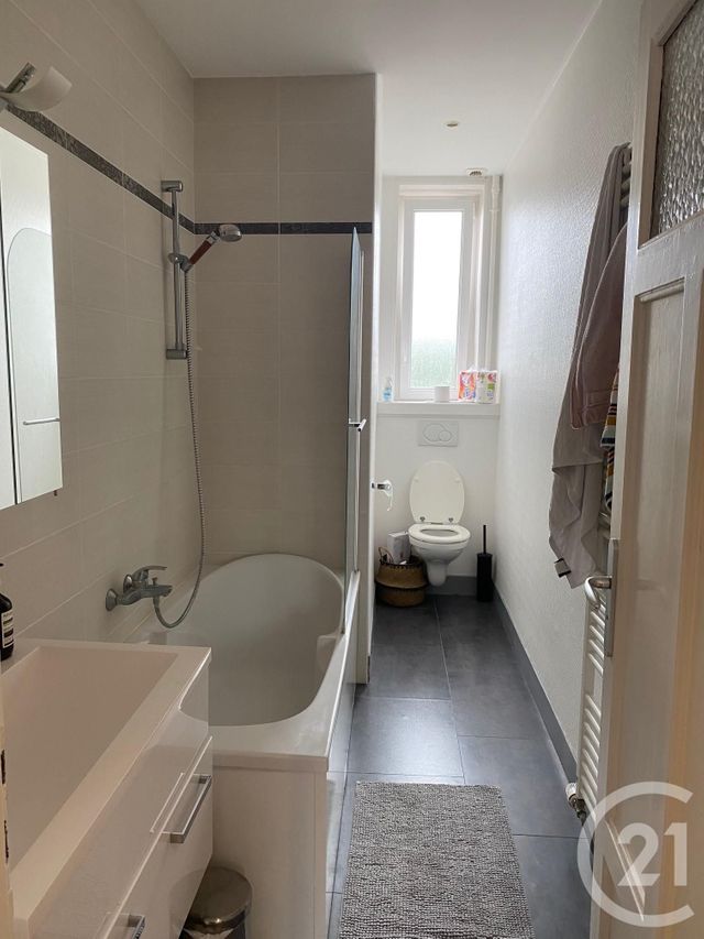 Appartement F3 à louer - 3 pièces - 70.75 m2 - METZ - 57 - LORRAINE - Century 21 Côté Est Immobilier