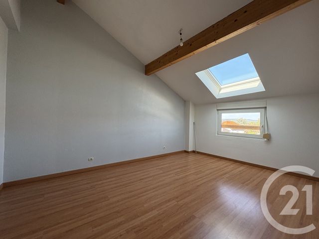 Appartement F3 à louer - 3 pièces - 73.06 m2 - ST JULIEN LES METZ - 57 - LORRAINE - Century 21 Côté Est Immobilier